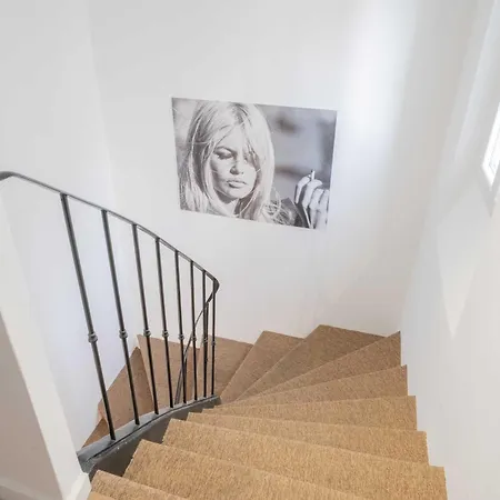 Elegant - Ac- 1br-3p - Appartement